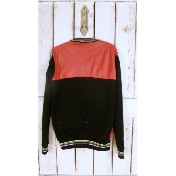 Red and black nylon knit wind breaker jacket - Picture 4 of 5